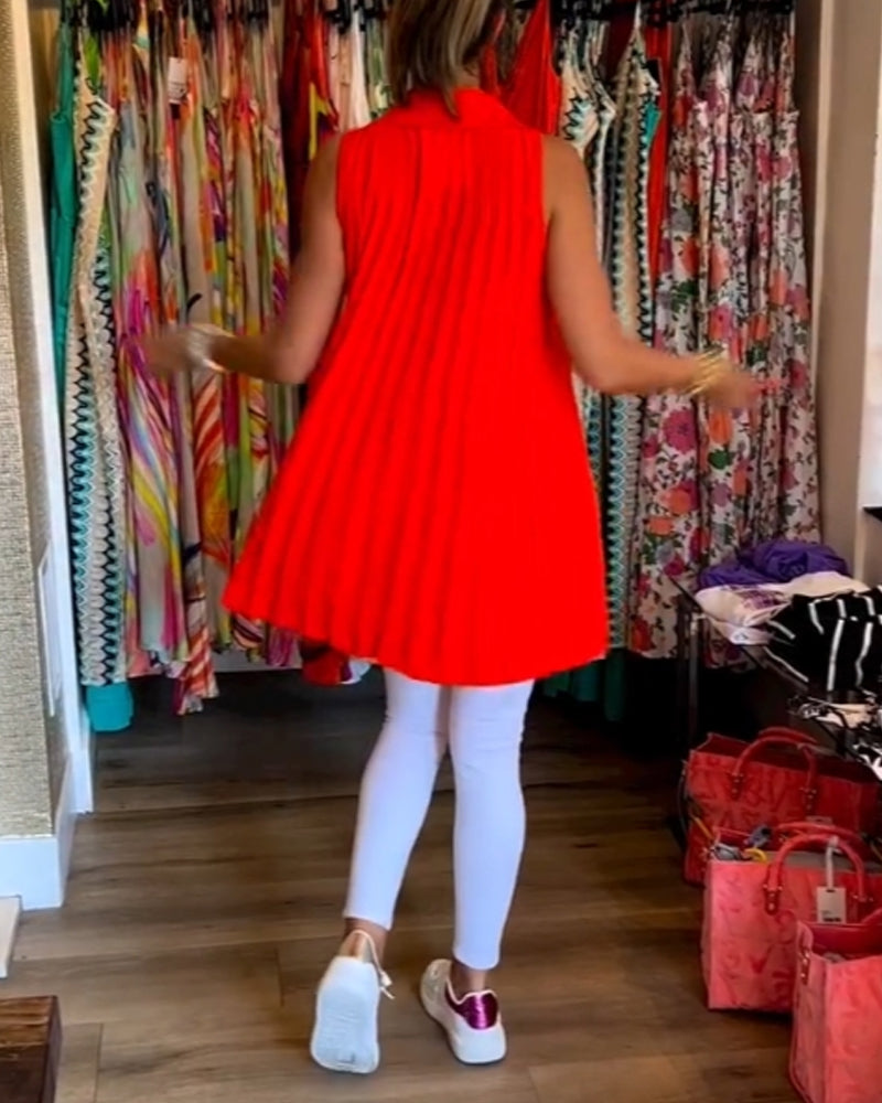 Jodie - Sleeveless Top with Ruffles and Lapels