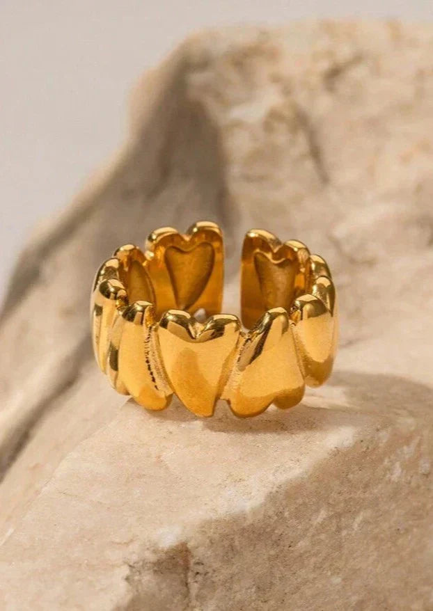 Hazel | Wrap-Around Heart Ring