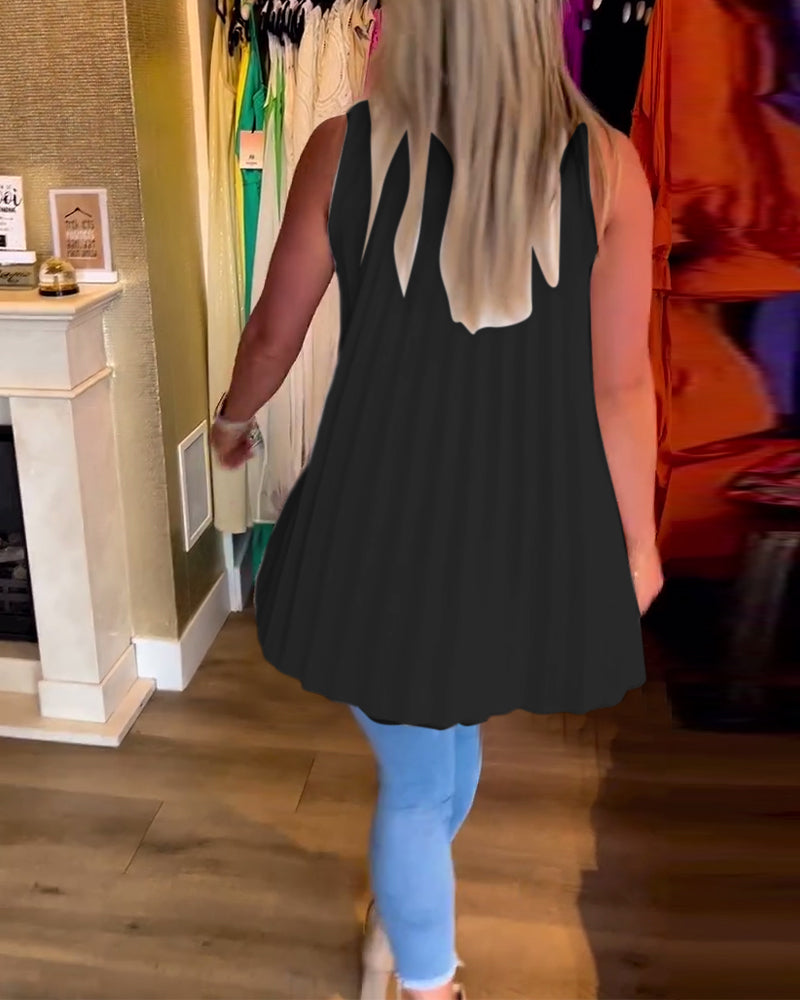 Jodie - Sleeveless Top with Ruffles and Lapels