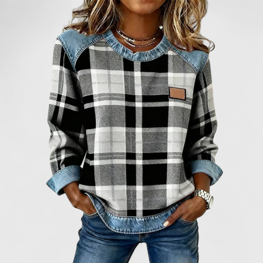 Grace - Fashionable Sweater