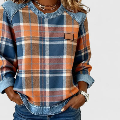 Grace - Fashionable Sweater