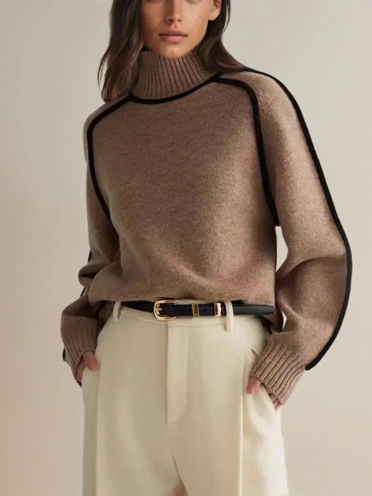 Lilia - Elegant Turtleneck sweater