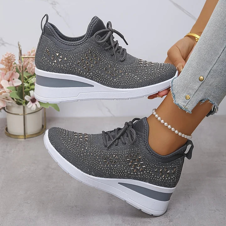Serena – Orthopedic Walking Sneakers