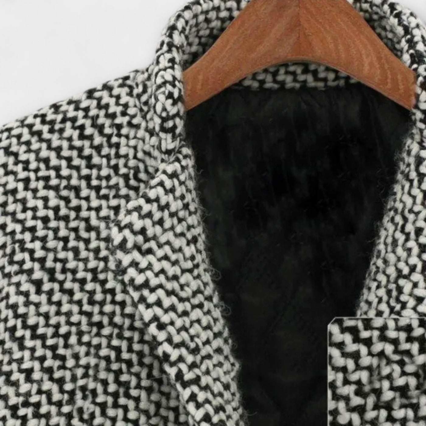Annette – Timeless Heritage Houndstooth Coat